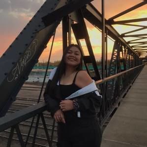 Meet your Posher, Jasmin